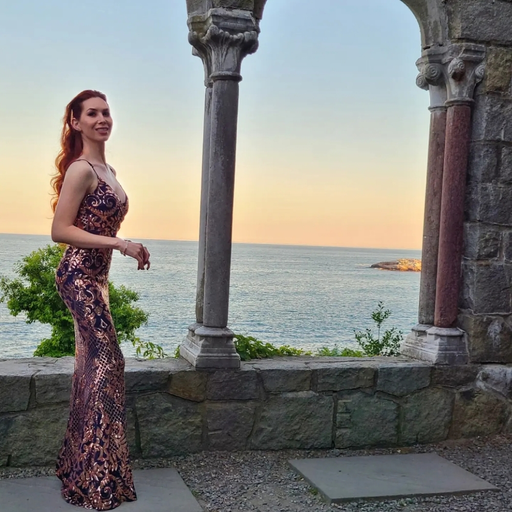 Rainn Formal Sequin Sleeveless Dress